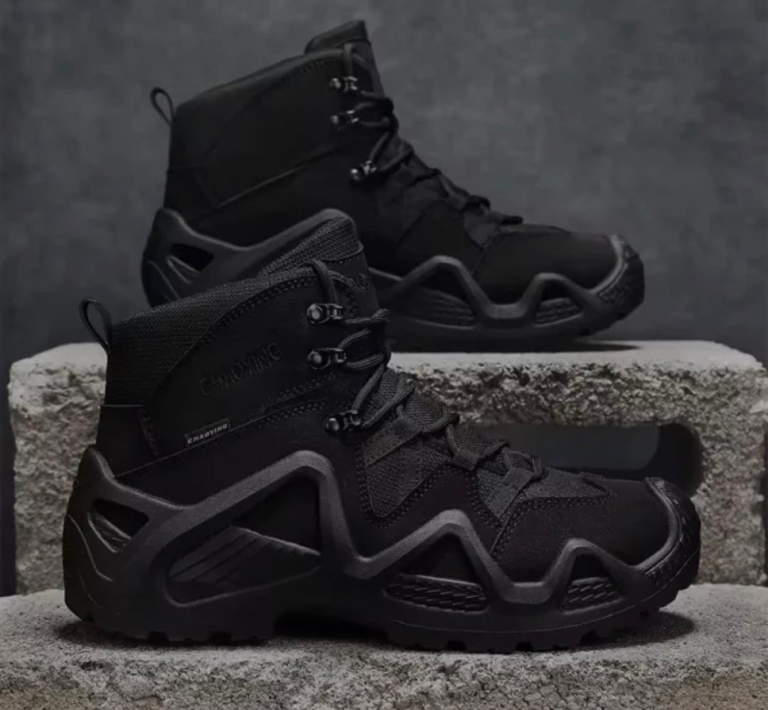 BLACK FORCE ⚫
Baskets Montantes Homme – Robustesse Urbaine & Protection Totale